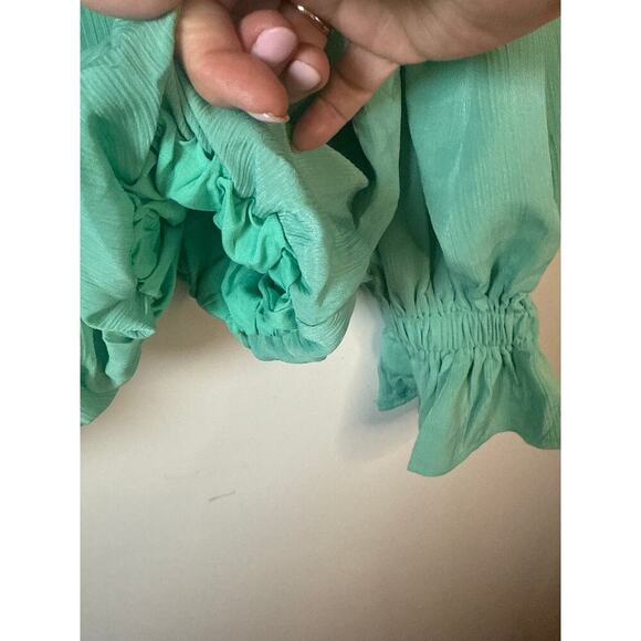 Easel Mint Green Puff
Sleeve Peasant Blouse - Ruched Square Neck Boho
Top Size L - Picture 4 of 9